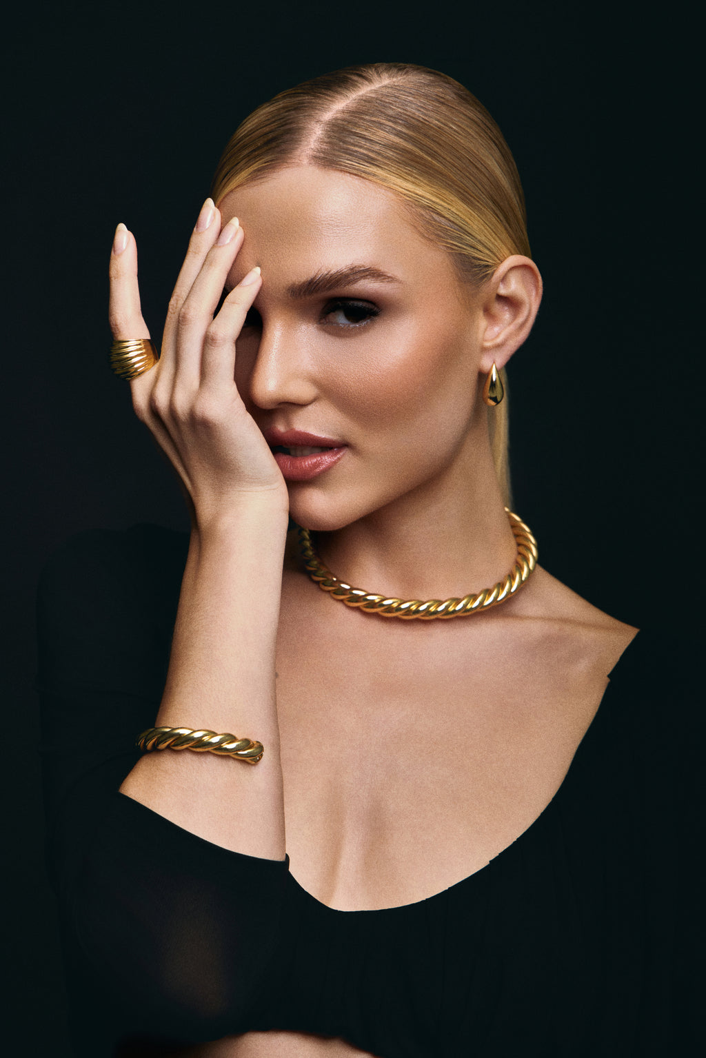 CHOKER TWIST